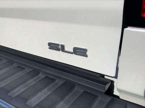 Used 2016 GMC Sierra 1500 SLE w/ Suspension Package, Off-Road image 10