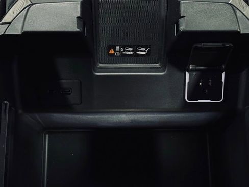 Used 2023 Chevrolet Silverado 1500 ZR2 w/ Technology Package image 37