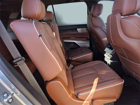 New 2026 Cadillac Vistiq Platinum image 15