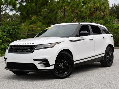 Used 2025 Land Rover Range Rover Velar Dynamic SE AWD/4WD image 2