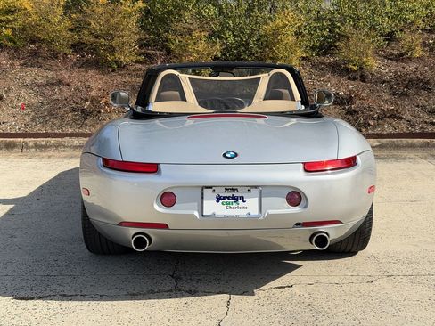 Used 2000 BMW Z8 image 82