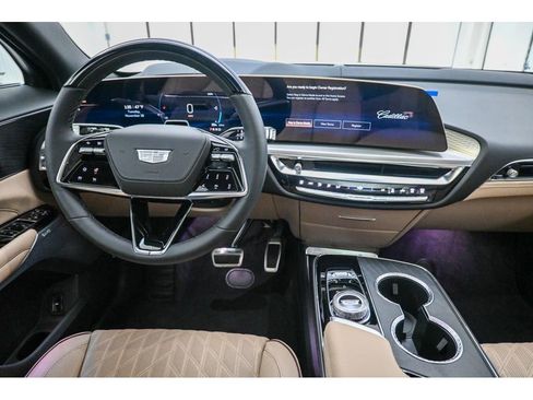 New 2026 Cadillac Lyriq Signature Luxury image 13