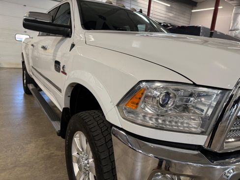 Used 2014 RAM 2500 Longhorn w/ Convenience Group AWD/4WD image 5