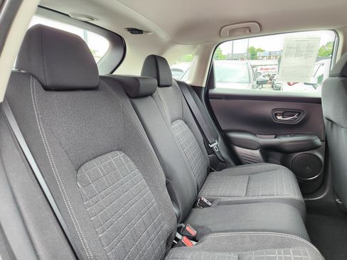 Used 2024 Honda HR-V LX image 15