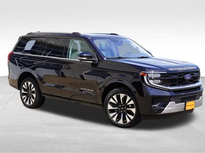 Used 2025 Ford Expedition Platinum w/ Driver's Package