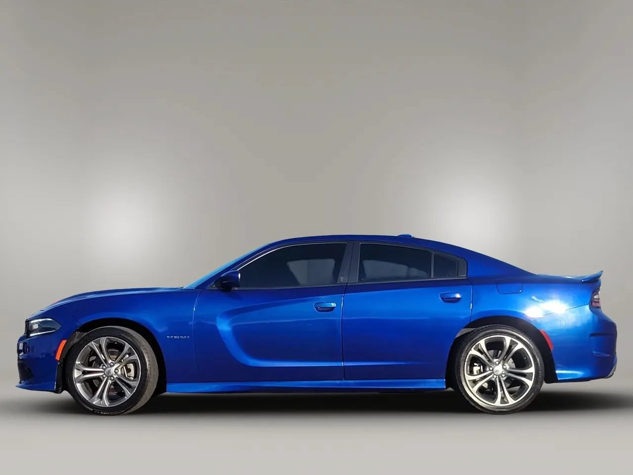 Used 2021 Dodge Charger R/T RWD image 3