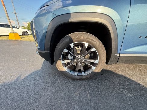 Used 2026 Chevrolet Equinox RS w/ Safety and Technology Package FWD image 10