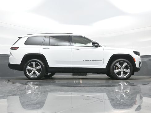 Used 2021 Jeep Grand Cherokee L Limited image 31