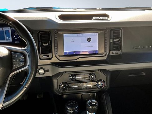 Used 2021 Ford Bronco Big Bend image 9