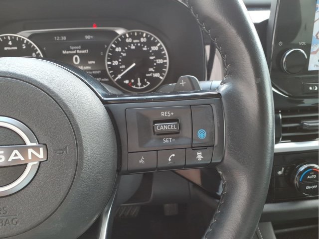 Used 2023 Nissan Pathfinder SL w/ SL Premium Package AWD/4WD image 17