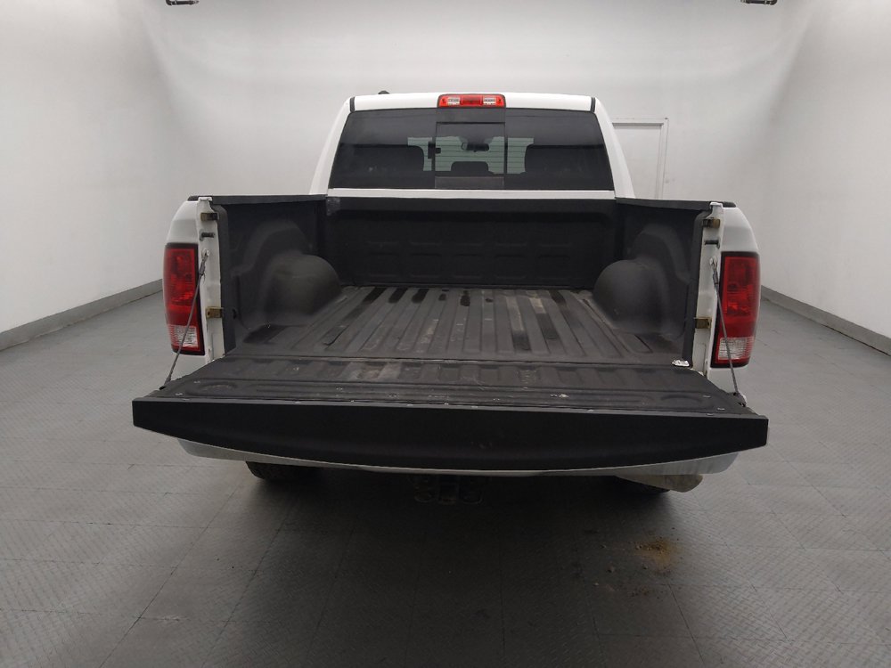Used 2019 RAM 1500 Classic SLT w/ Protection Group AWD/4WD image 29