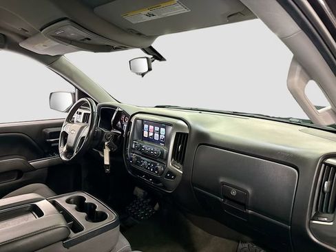 Used 2018 Chevrolet Silverado 1500 LT w/ All Star Edition image 28