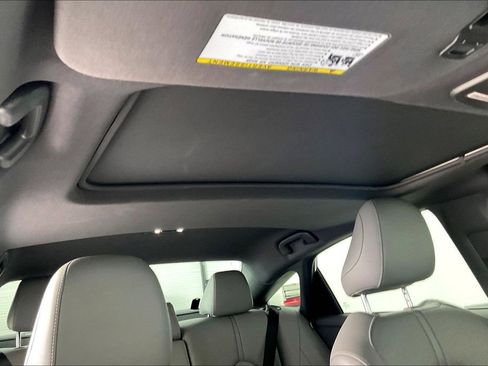 Used 2021 Toyota Avalon Limited w/ Advanced Safety Package image 21