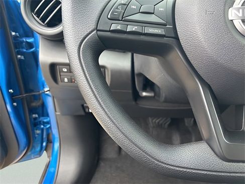 Used 2025 Nissan Kicks Play S image 23