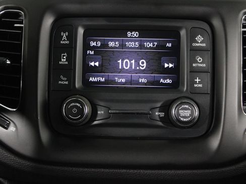 Used 2018 Jeep Compass Sport FWD image 8