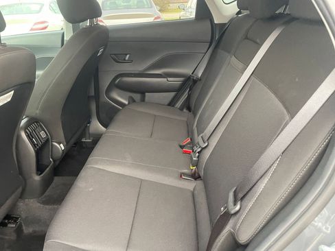 Used 2025 Hyundai Kona SEL image 25