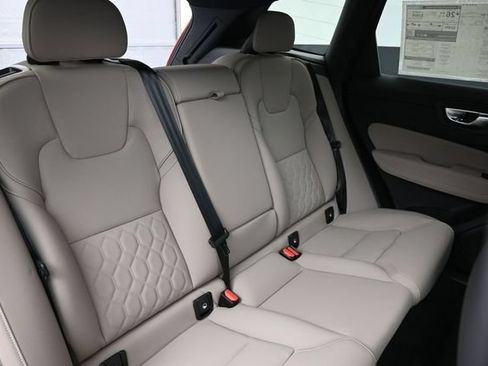 New 2026 Volvo XC60 B5 Core w/ Climate Package AWD/4WD image 30