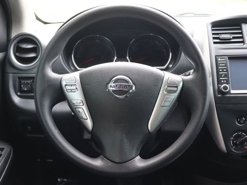 Used 2019 Nissan Versa SV FWD image 18