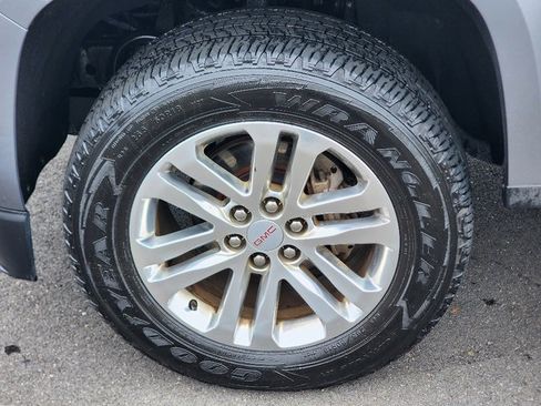 Used 2018 GMC Canyon SLT w/ Trailering Package image 18