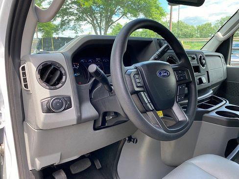 New 2027 Ford E-350 and Econoline 350 Super Duty w/ Power Equipment Group RWD image 12