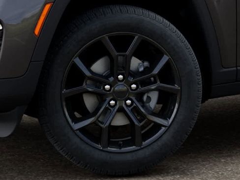 New 2025 Jeep Grand Cherokee Limited AWD/4WD image 8