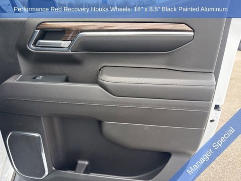 Used 2022 Chevrolet Silverado 1500 LT Trail Boss w/ Convenience Package II image 32