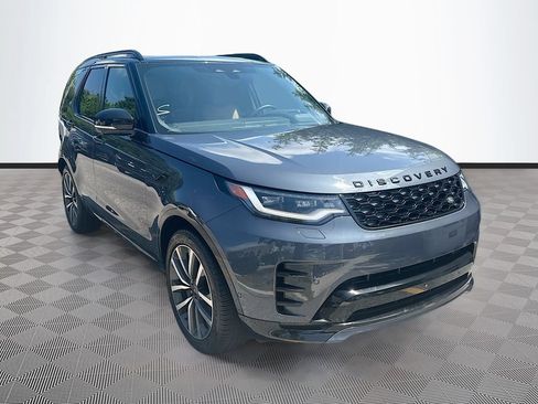 Used 2024 Land Rover Discovery Dynamic SE AWD/4WD image 4