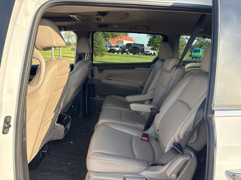 Used 2024 Honda Odyssey Touring image 16