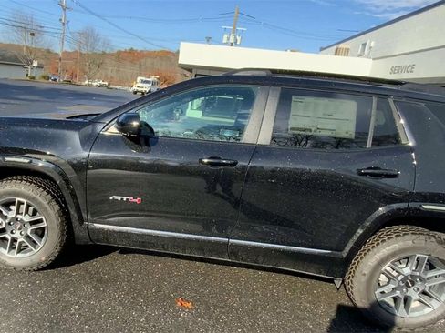 New 2026 GMC Terrain AT4 w/ Technology Package II image 5