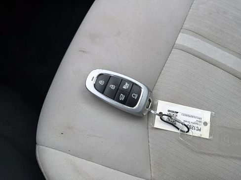 Used 2023 Hyundai Sonata SEL FWD image 29