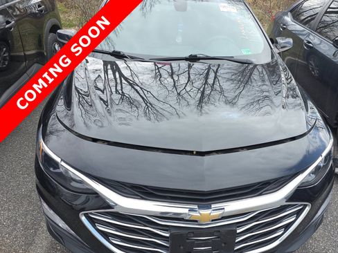 Used 2022 Chevrolet Malibu LT FWD image 3