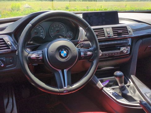 Used 2018 BMW M3 RWD image 27