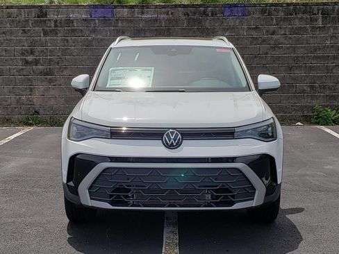 New 2026 Volkswagen Taos SE AWD/4WD image 5
