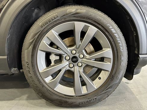 Used 2021 Ford Explorer XLT w/ Equipment Group 202A RWD image 53