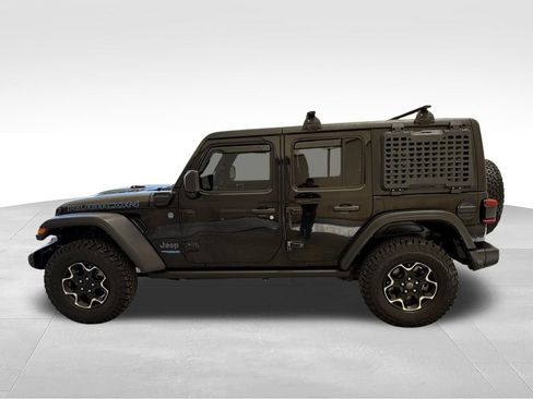 Used 2022 Jeep Wrangler Unlimited Rubicon 4xe w/ Cold Weather Group AWD/4WD image 10