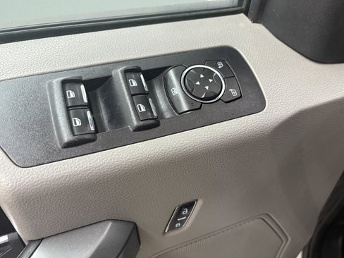 Used 2017 Ford F150 XLT w/ Trailer Tow Package image 20
