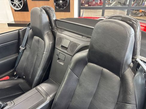 Used 2006 MAZDA MX-5 Miata Grand Touring RWD image 44