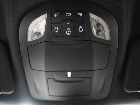 New 2026 Chrysler Pacifica Select AWD/4WD image 28