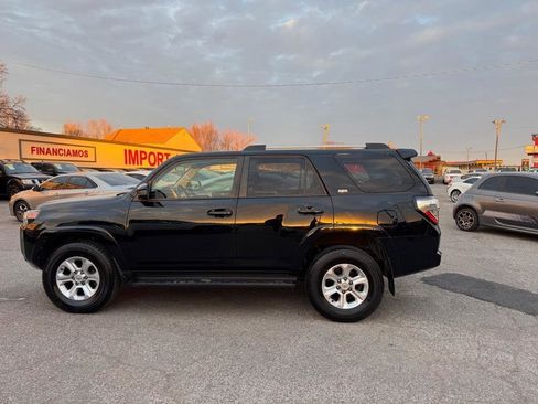 Used 2019 Toyota 4Runner SR5 image 5