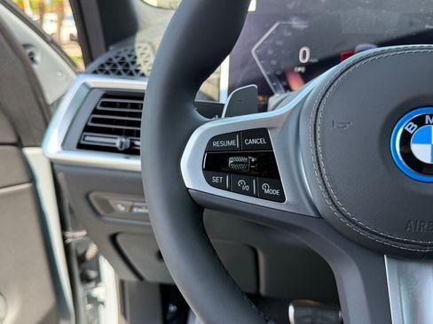 New 2026 BMW X5 xDrive50e AWD/4WD image 25