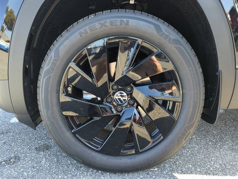 New 2026 Volkswagen Atlas SE image 47