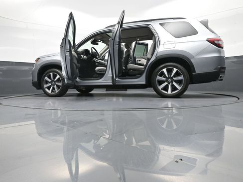 Certified 2023 Honda Pilot Touring image 51