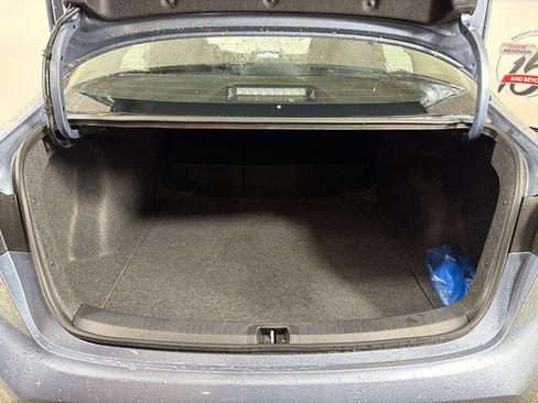 Used 2025 Toyota Corolla LE image 18