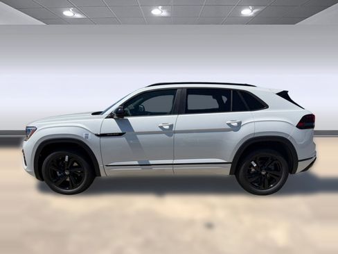New 2026 Volkswagen Atlas Cross Sport SEL R-Line AWD/4WD image 2