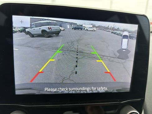 Used 2021 Ford EcoSport SE w/ SE Convenience Package image 26