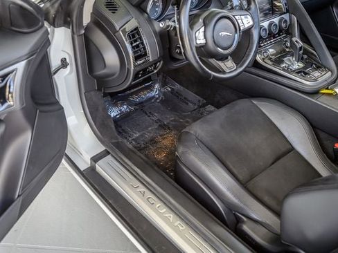 Used 2014 Jaguar F-TYPE Convertible image 47