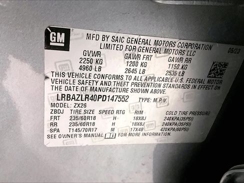 Used 2023 Buick Envision Preferred image 32