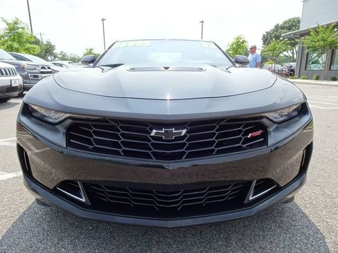 Used 2022 Chevrolet Camaro LT w/ RS Package RWD image 9