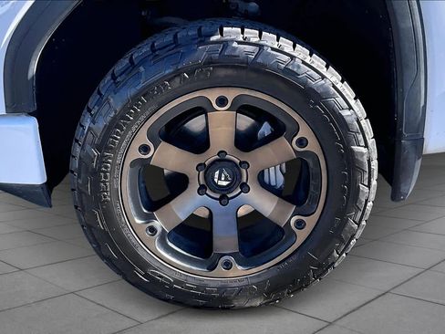 Used 2021 GMC Sierra 1500 AT4 image 10