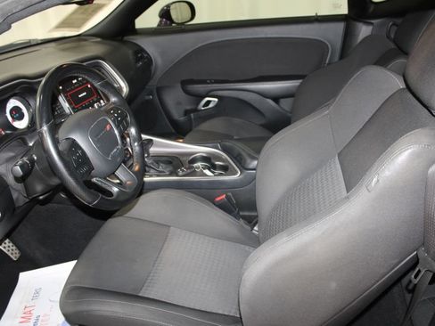 Used 2021 Dodge Challenger R/T Scat Pack w/ T/A Package RWD image 12